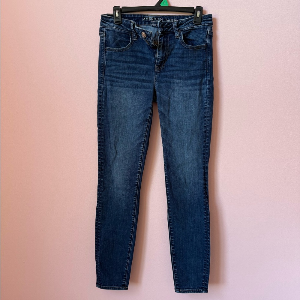 Blue Skinny Jeans with Stretch and Tapered Leg